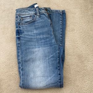 Super high rise mom jean